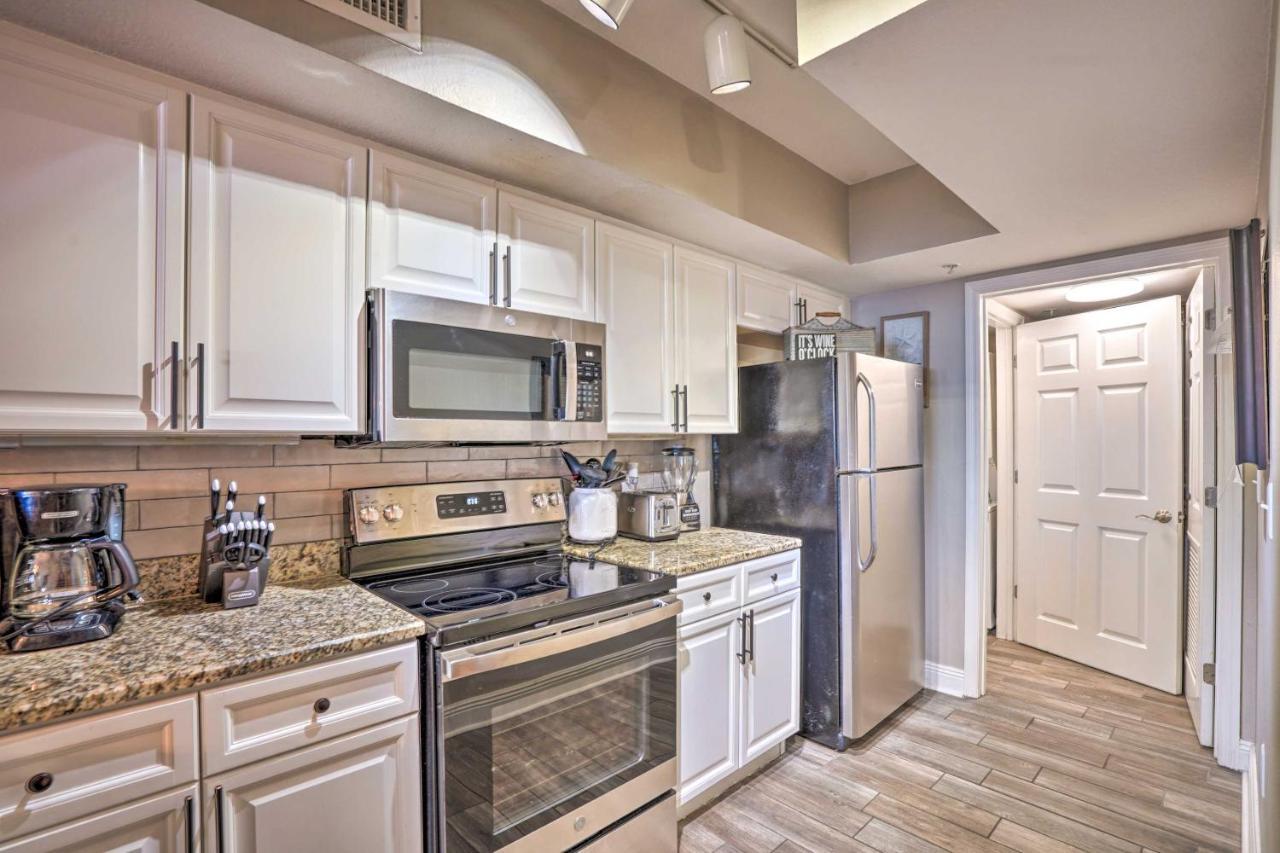 Breezy Oceanfront Panama Beach Condo With Pool Access Панама Сити Бийч Екстериор снимка